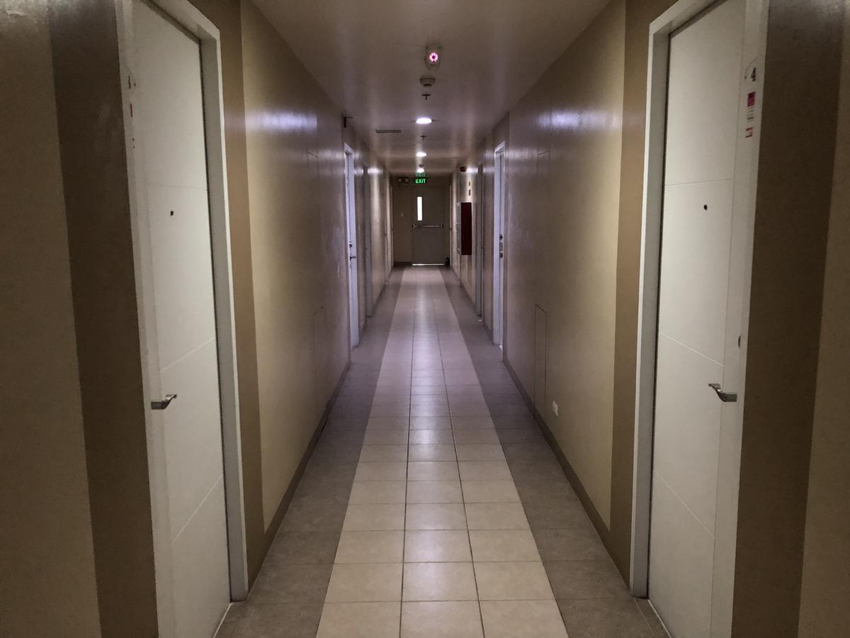 Centropolis Aparthotel Muntinlupa City Exteriör bild