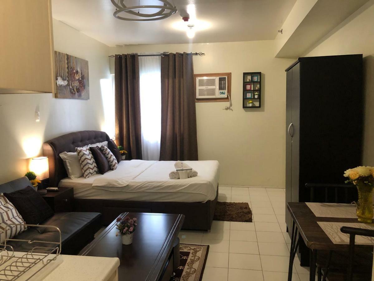 Centropolis Aparthotel Muntinlupa City Exteriör bild